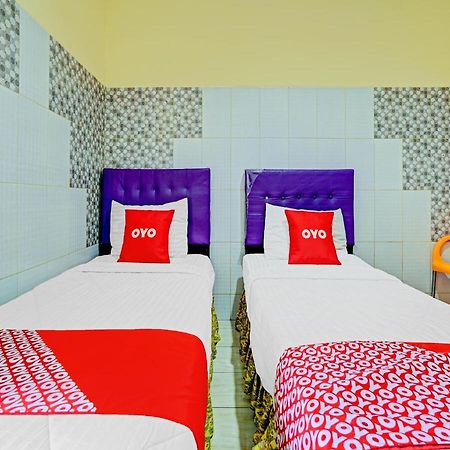 Oyo 90238 Hotel Nusantara Cirebon Eksteriør billede