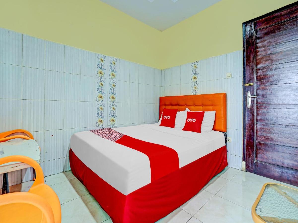 Oyo 90238 Hotel Nusantara Cirebon Eksteriør billede