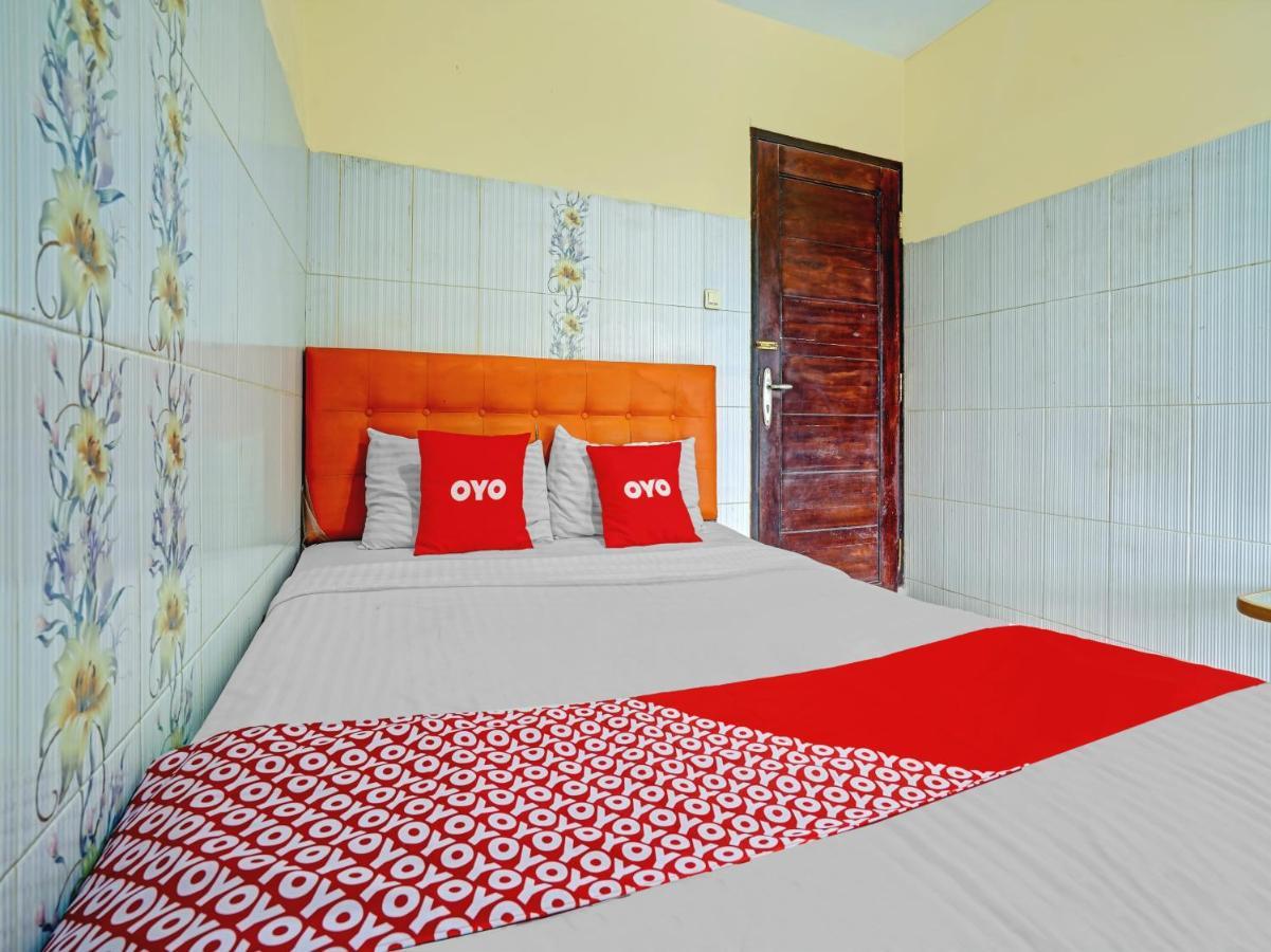 Oyo 90238 Hotel Nusantara Cirebon Eksteriør billede