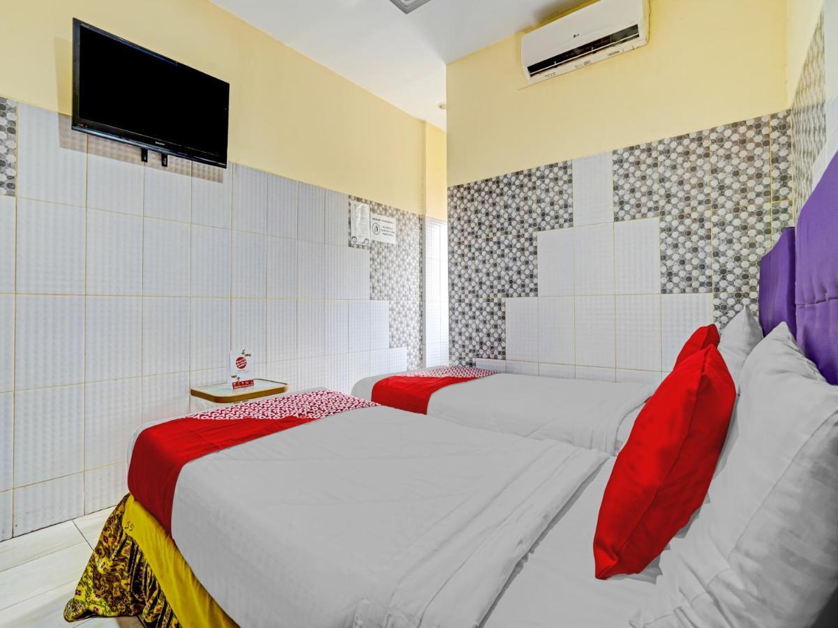 Oyo 90238 Hotel Nusantara Cirebon Eksteriør billede