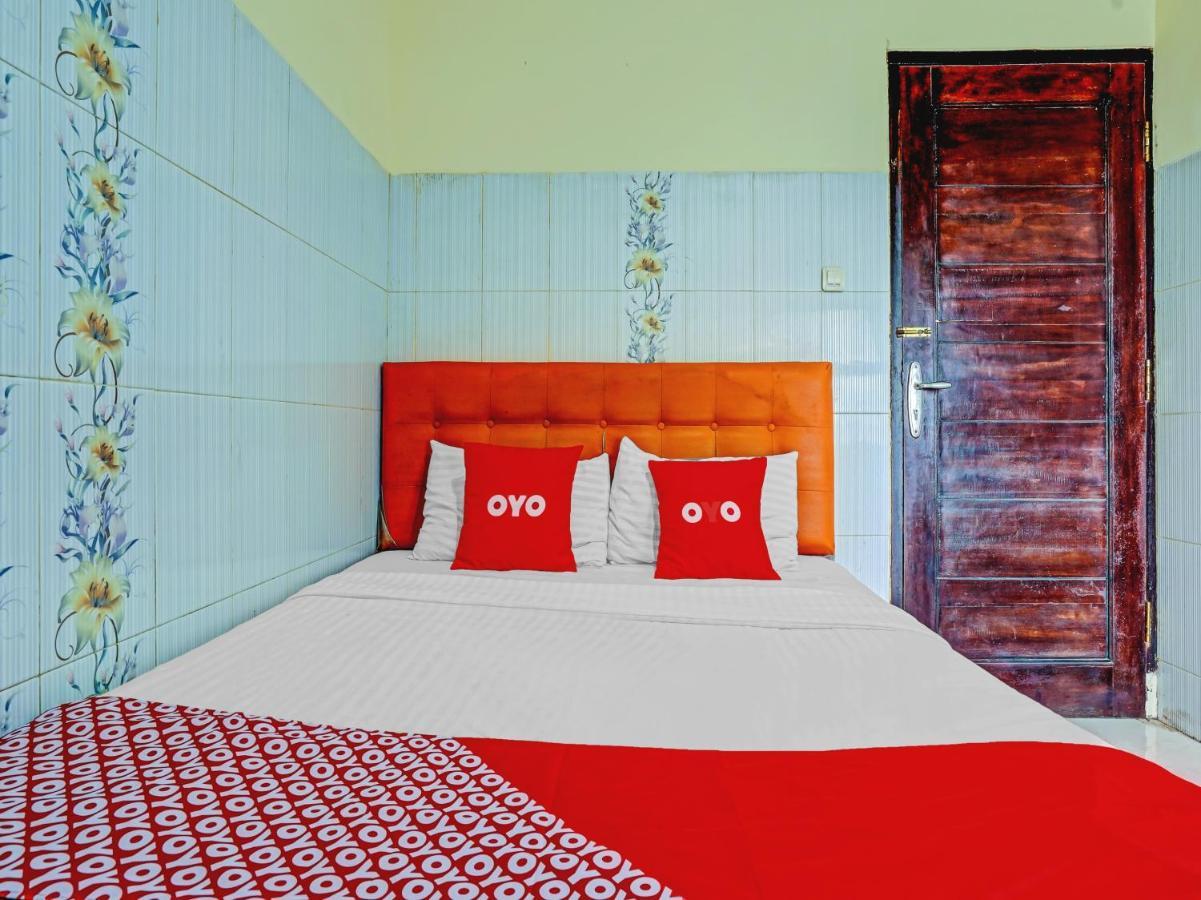 Oyo 90238 Hotel Nusantara Cirebon Eksteriør billede